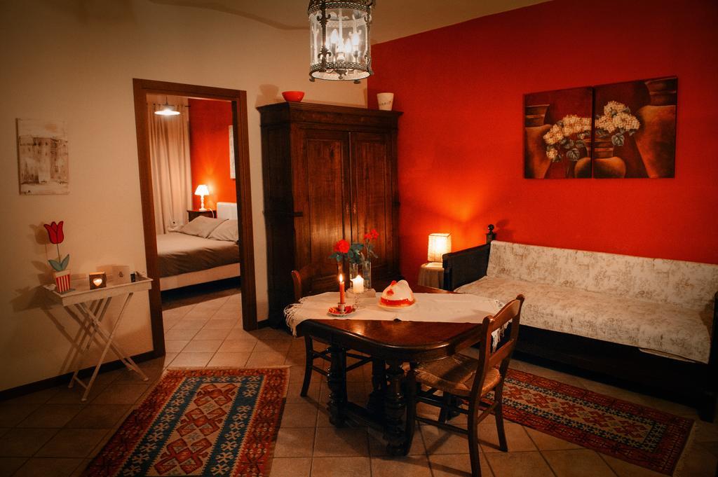 Agriturismo Paitin Alba  Habitación foto